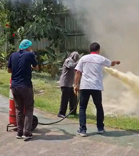 pelatihan pemakean apar